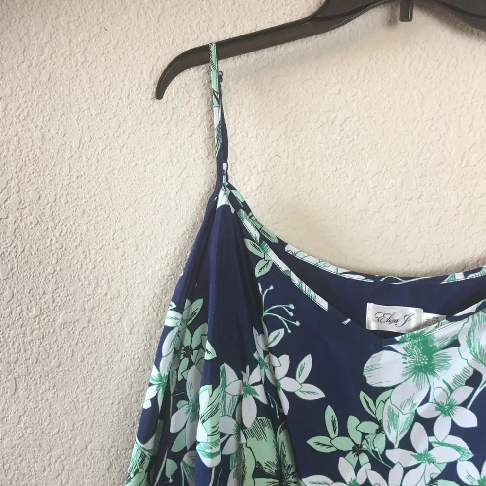 Eliza J Navy & Green Cold Shoulder Blouson Dress - Picture 3 of 10